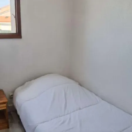 Maison Spacieuse Climatisee, 3 Chambres, Terrasse, Cuisine Neuve, Acces Direct A La Mer, A - Fr-1-326-719 בית נופש