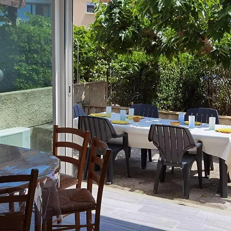 Maison Spacieuse Climatisee, 3 Chambres, Terrasse, Cuisine Neuve, Acces Direct A La Mer, A - Fr-1-326-719 *