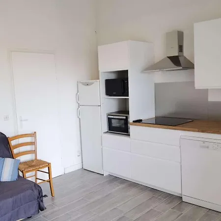 Maison Spacieuse Climatisee, 3 Chambres, Terrasse, Cuisine Neuve, Acces Direct A La Mer, A - Fr-1-326-719 Ferienhaus